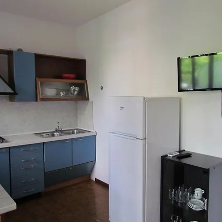 Ideal Getaway With Pool * Bibione